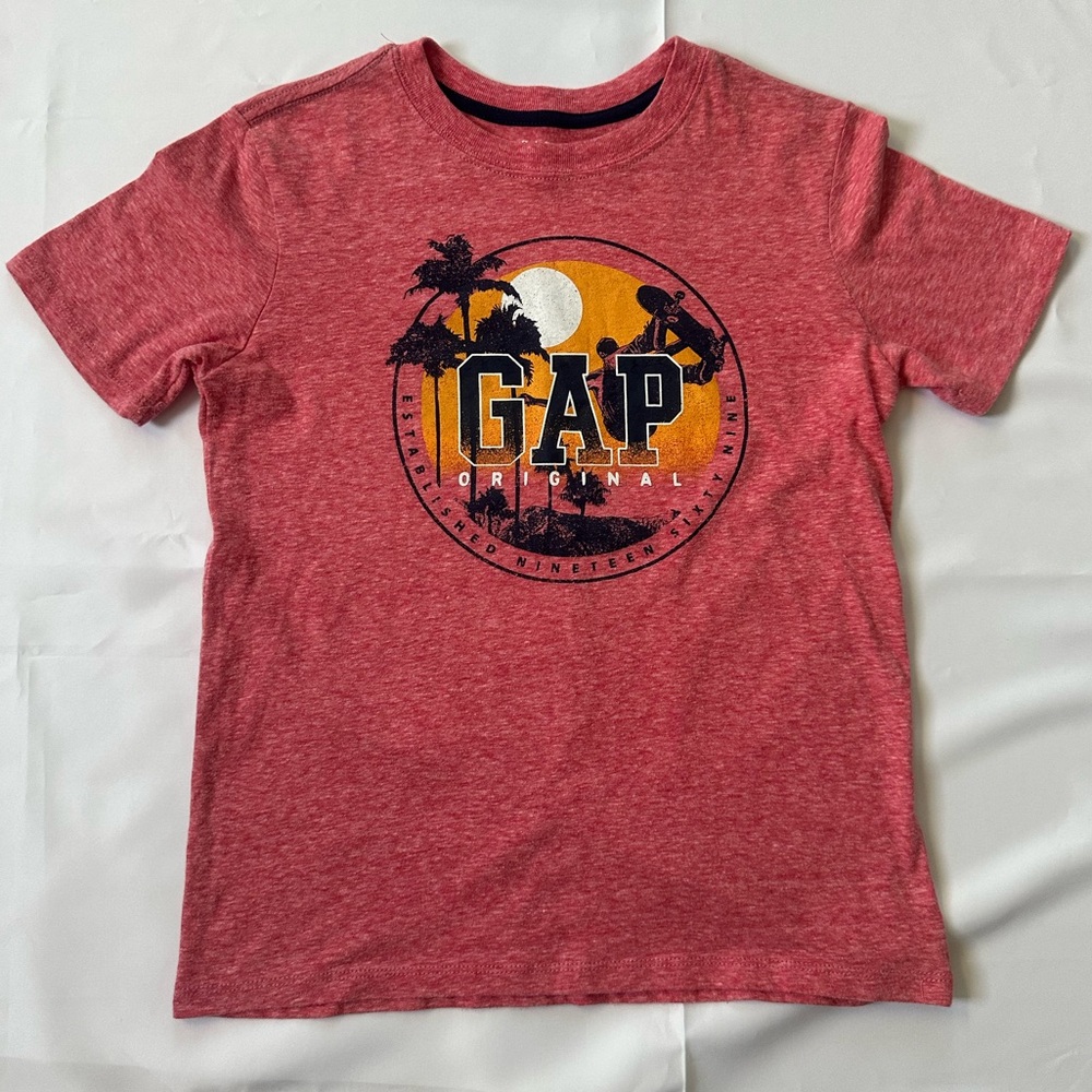 GAP Kids Boys Graphic T-Shirt Red Short Sleeve Logo Tee Size L (10/12)